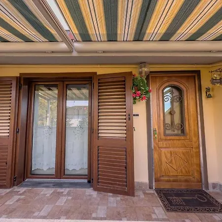 Free Parking - La Bianca Neve Castel Di Sangro