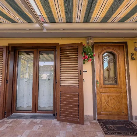 Free Parking - La Bianca Neve * Castel Di Sangro