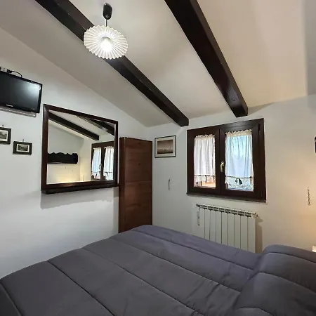 Free Parking - La Bianca Neve Lejlighed *